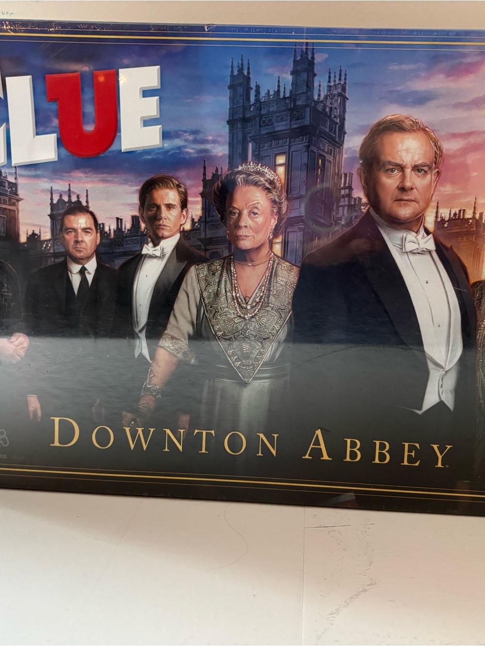 Hasbro Clue Downton Abbey Board Game - Blue, Red, Black, White